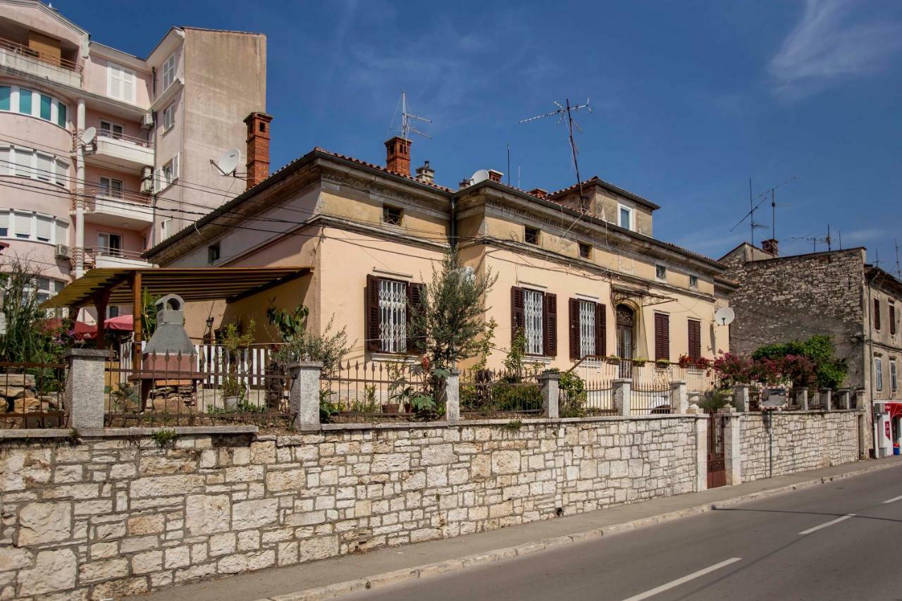 Emanuel Apartman Pula Exterior foto