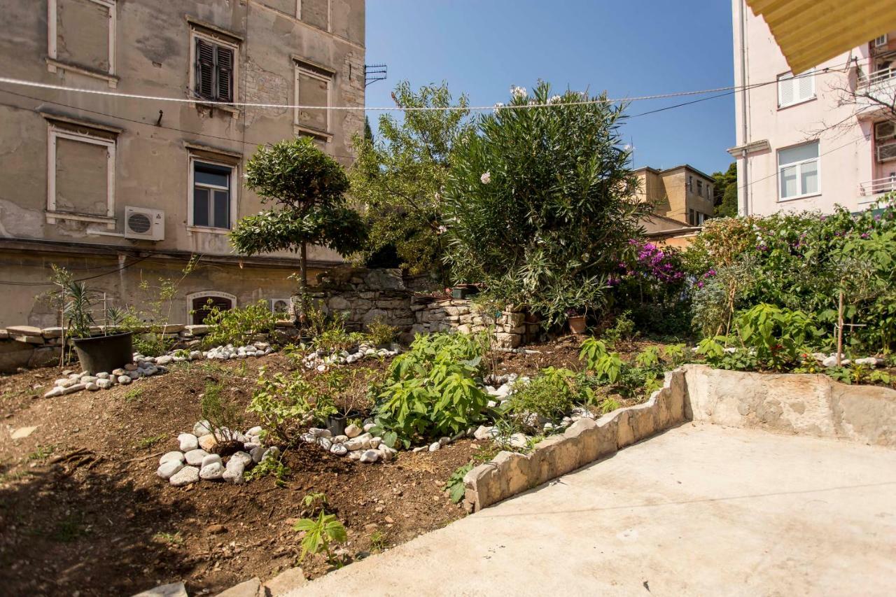 Emanuel Apartman Pula Exterior foto